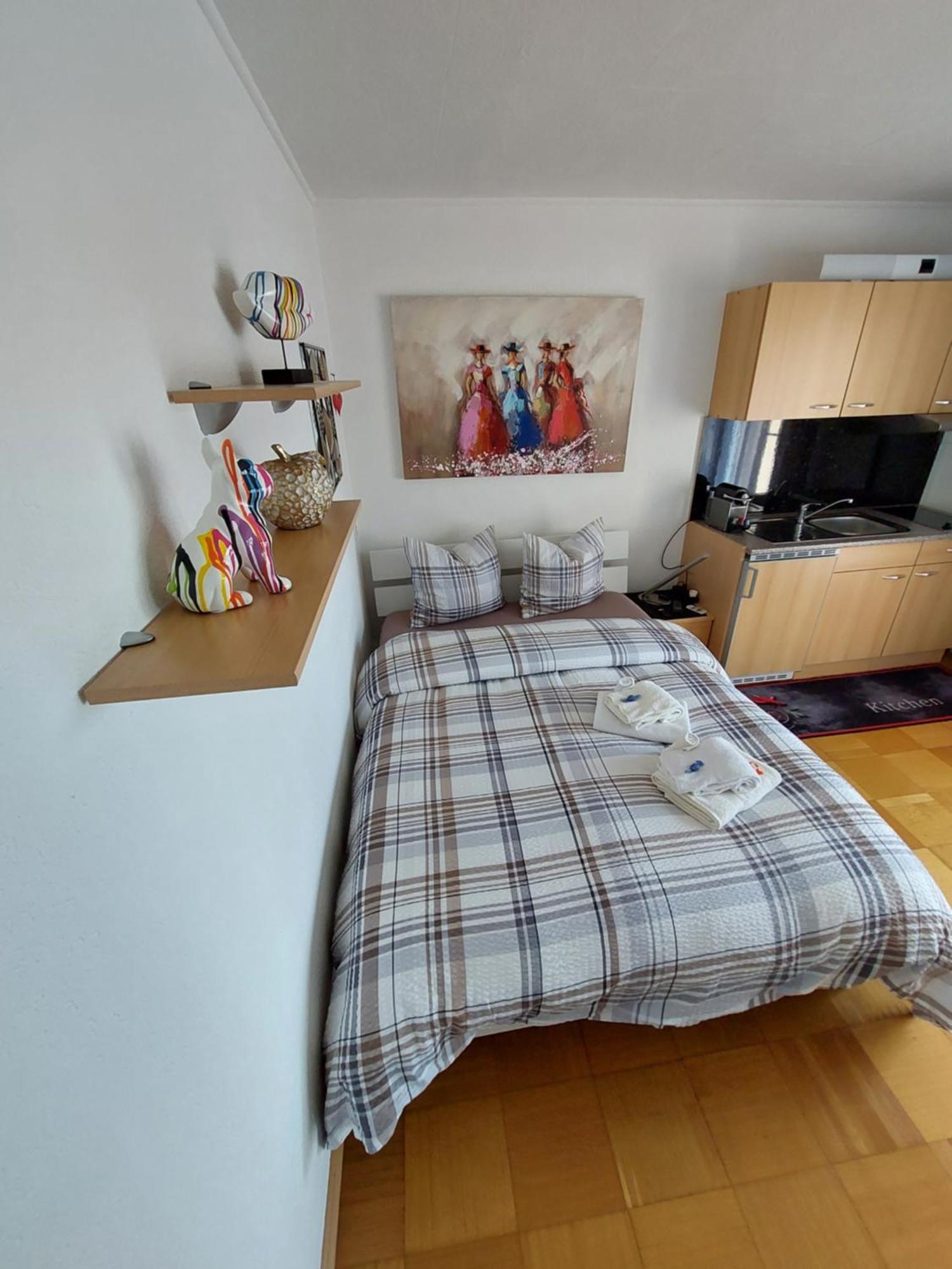 Joli Studio Avec Terrasse Et Vue Exclusivement Pour Non Fumeurs Belmont-sur-Lausanne Exteriör bild